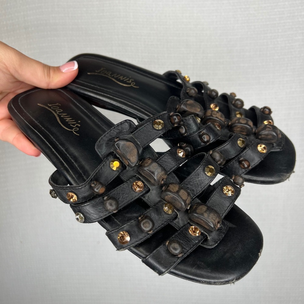 Ioannis Black Leather Gladiator‎ Sandals Studded Wood Beads Slide-on Flats